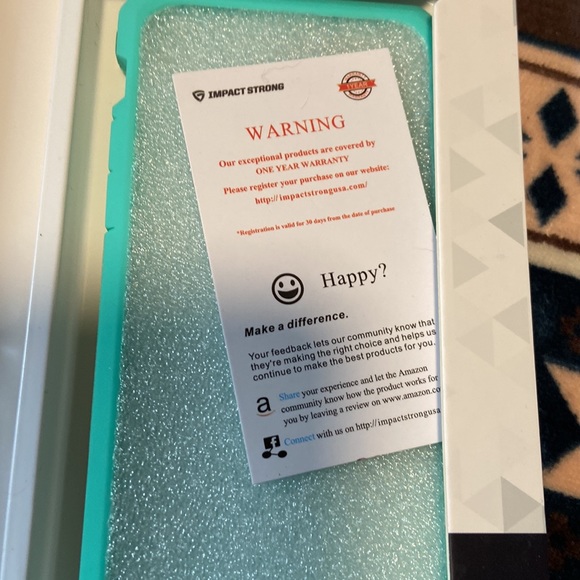 New in box IPhone 7/8 4.7 phone case - Picture 3 of 4